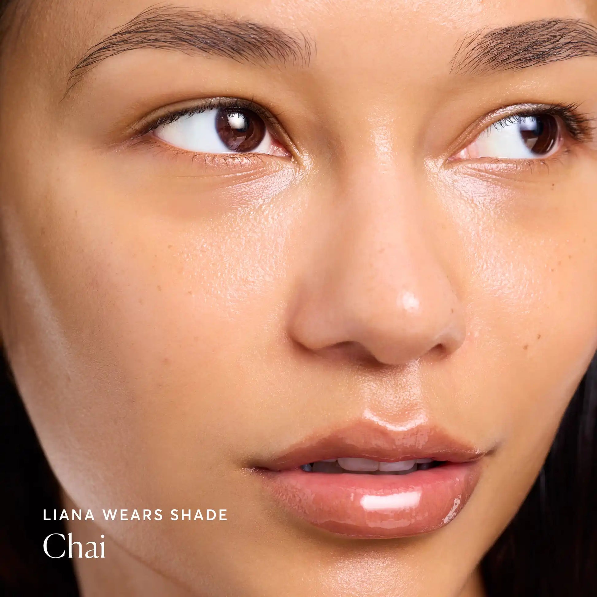 phyto-glow-lip-balm-chai-j7 NATR-60111-Alt-Images-Phyto-Glow-Lip-Balm-Chai-04.webp
