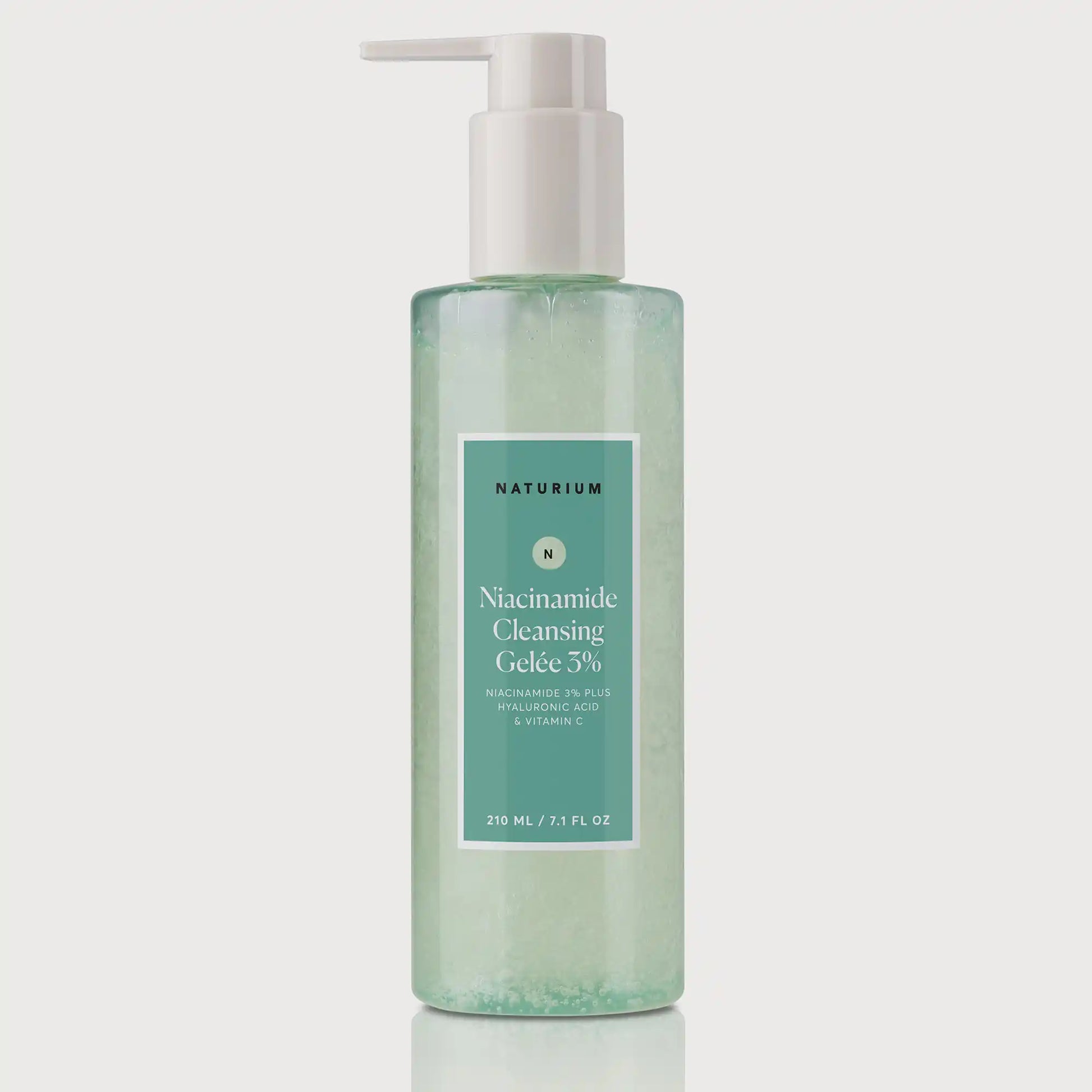 niacinamide-cleansing-gelee-3-z3 NATRM_Ecomm_Niacinamide-Cleansing-Gelee_Front.webp